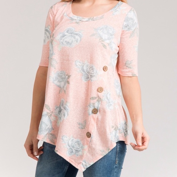 ♦️SALE♦️ 🌷🌷Floral Angled (Button) Tunic🌺 - Picture 2 of 2